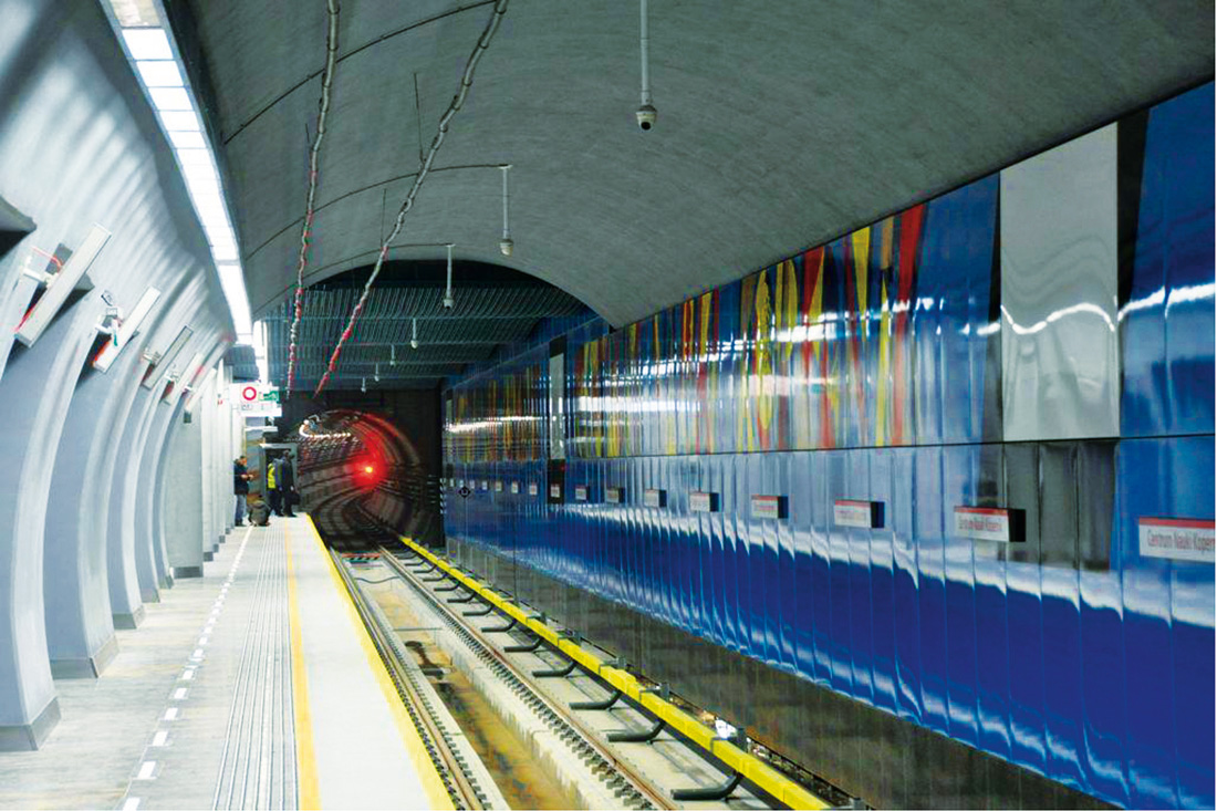 Metropolitana C13 di Varsavia: scavo convenzionale dei tunnel di collegamento