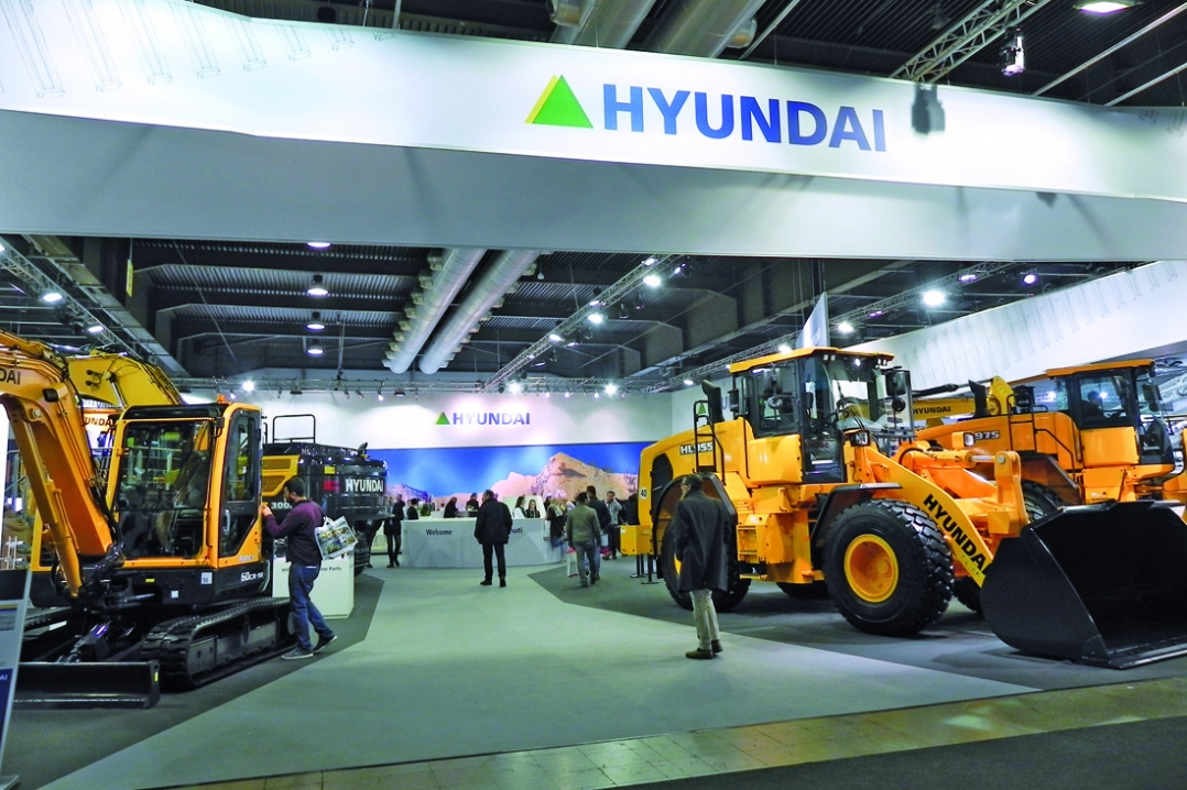 Pala gommata HL975: il top della tecnologia Hyundai