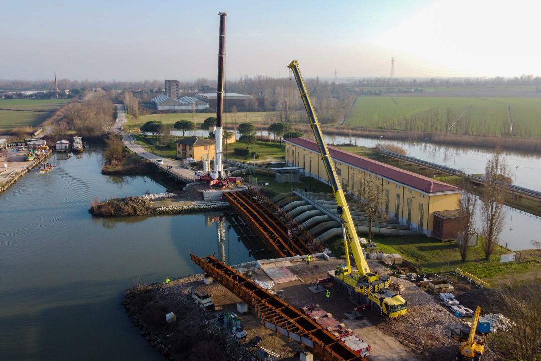 Baldini Group in Italia amplia ancora la sua flotta aggiungendo la Grove GMK5250XL-1