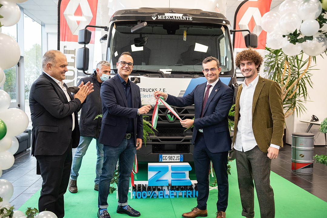 Mancinelli sceglie Renault Trucks D ZE per le consegne a zero emissioni