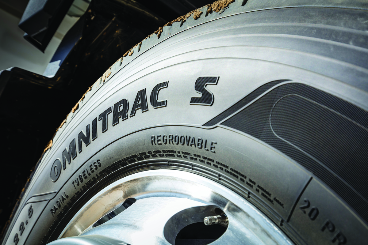 Goodyear presenta la nuova gamma autocarro OMNITRAC per servizio misto