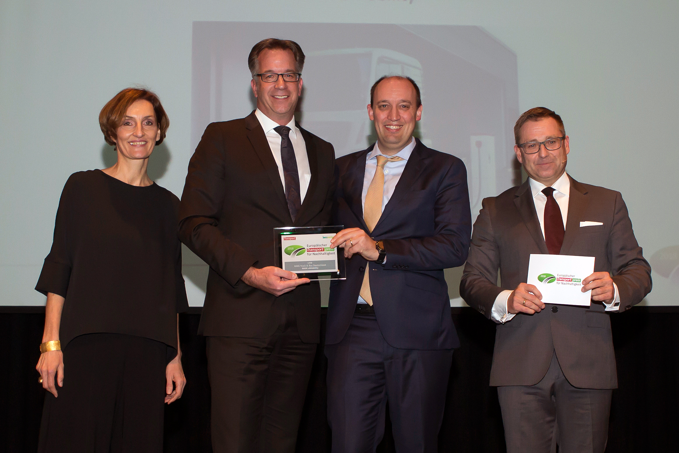 Assegnato a MAN Truck & Bus l’European Transport Award for Sustainability 2018