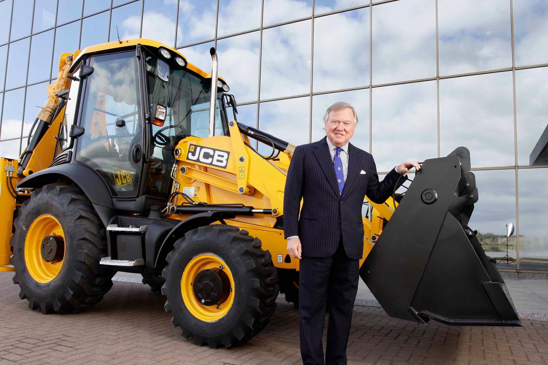 JCB: nuovi record