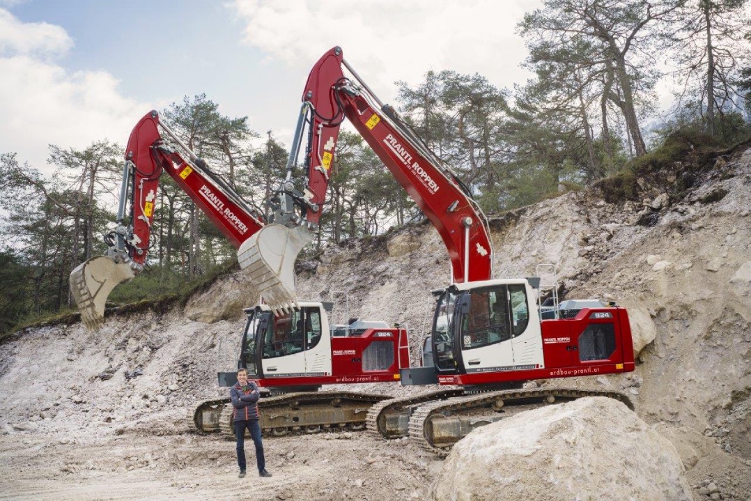 Dedizione, tecnologia ed entusiasmo: Prantl investe in tre nuovi escavatori Liebherr