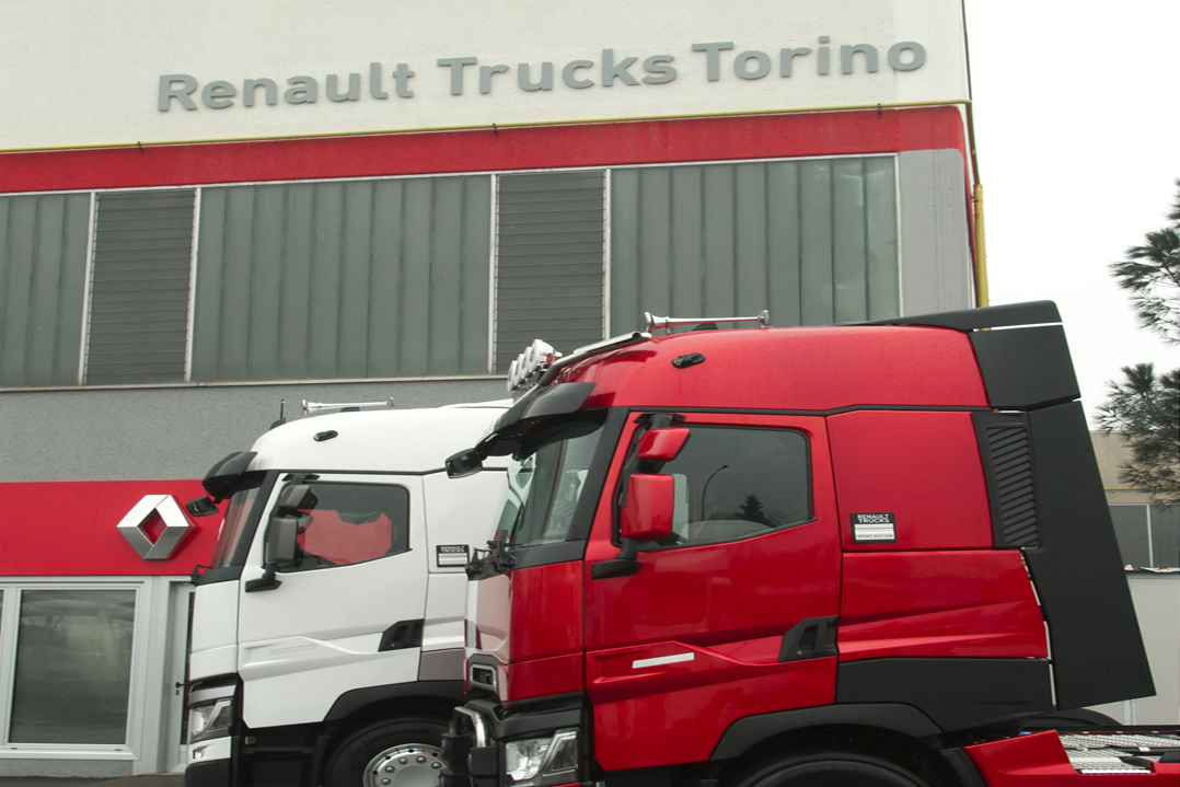 Renault Trucks: una giornata dedicata ai trasportatori al Truck Center di Torino
