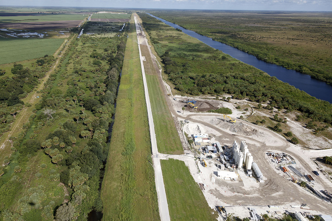 Riabilitazione della Diga Herbert Hoover in Florida
