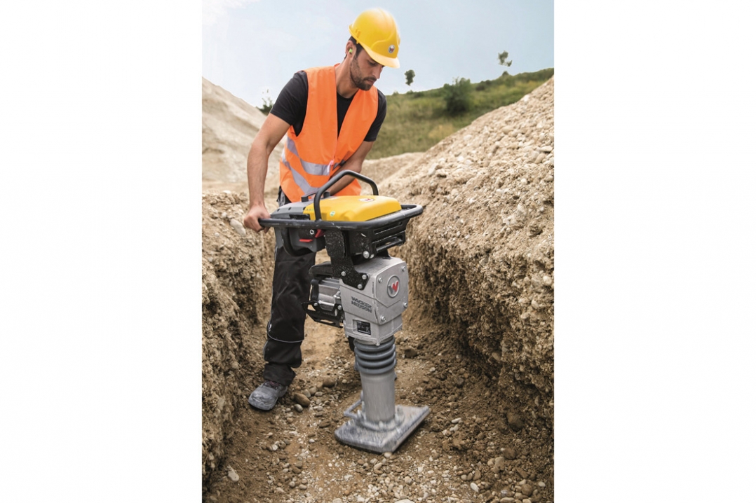 I costipatori a batteria Wacker Neuson durano più a lungo