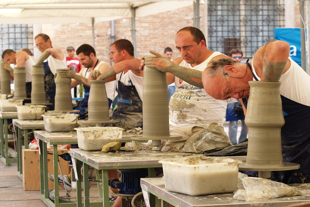 Argille: una risorsa tra arte e territorio