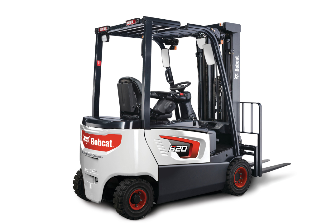 Doosan Bobcat annuncia la strategia di rebranding globale: passaggio di carrelli elevatori e di Portable Power al marchio Bobcat
