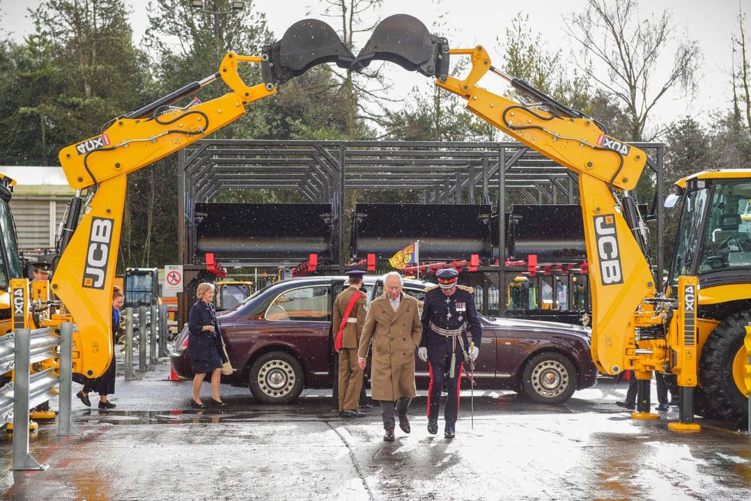 Sua Maestà il Re Carlo III ha avuto un’anteprima del futuro alla celebrazione dell’80° anniversario della JCB