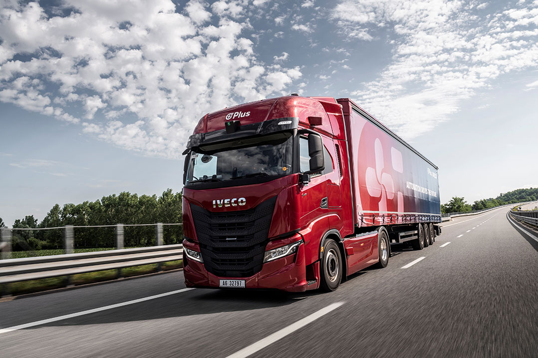 IVECO e Plus scelgono le strade pubbliche tedesche per i primi test dei camion ad alta automazione