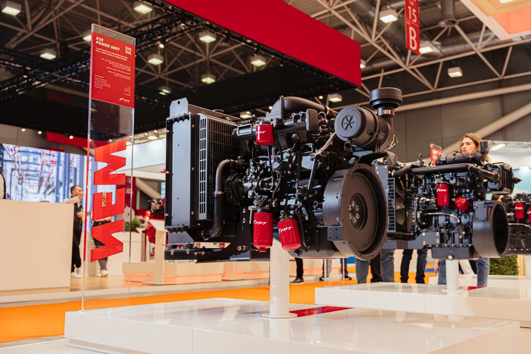FPT Industrial presenta l’R38, il nuovo motore compatto che rafforza la sua gamma di motori