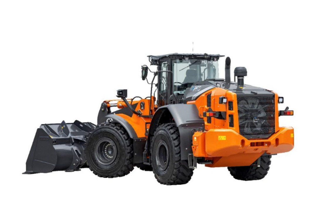 Hitachi presenta la nuova pala gommata ZW250-7