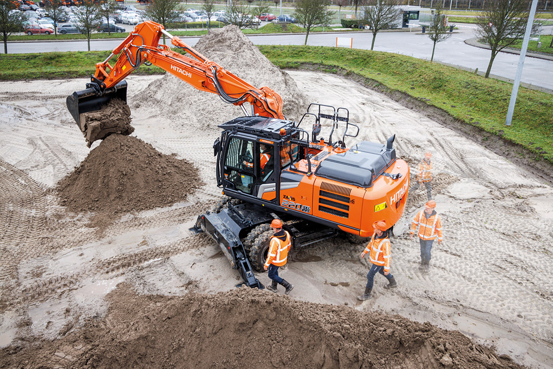 Hitachi lancia il più grande escavatore…gommato Zaxis della serie 7
