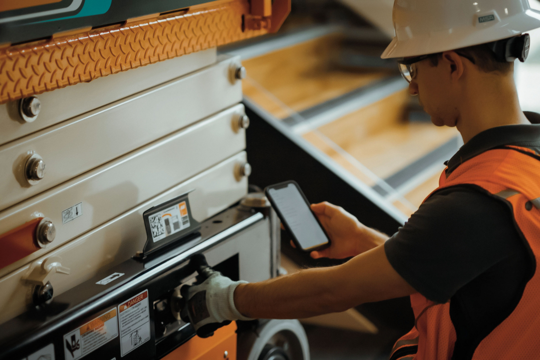L’applicazione JLG® DaVinciGO fornisce la diagnostica via telefono