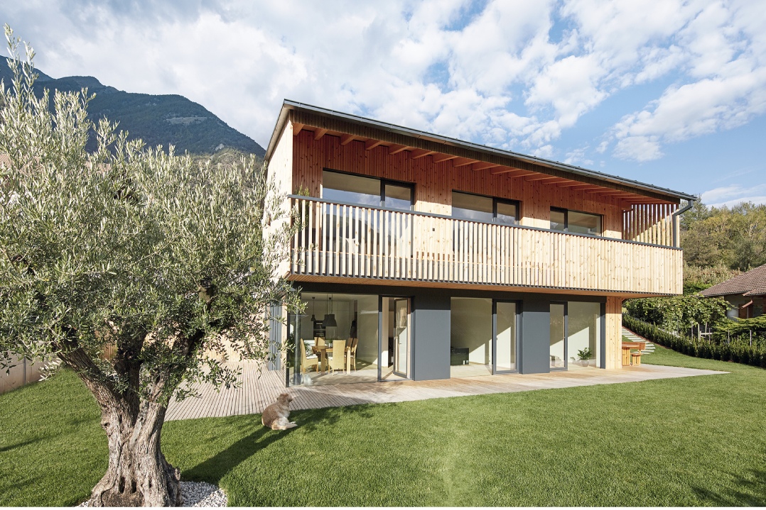 Casa Modica, un organismo abitativo in puro legno massello