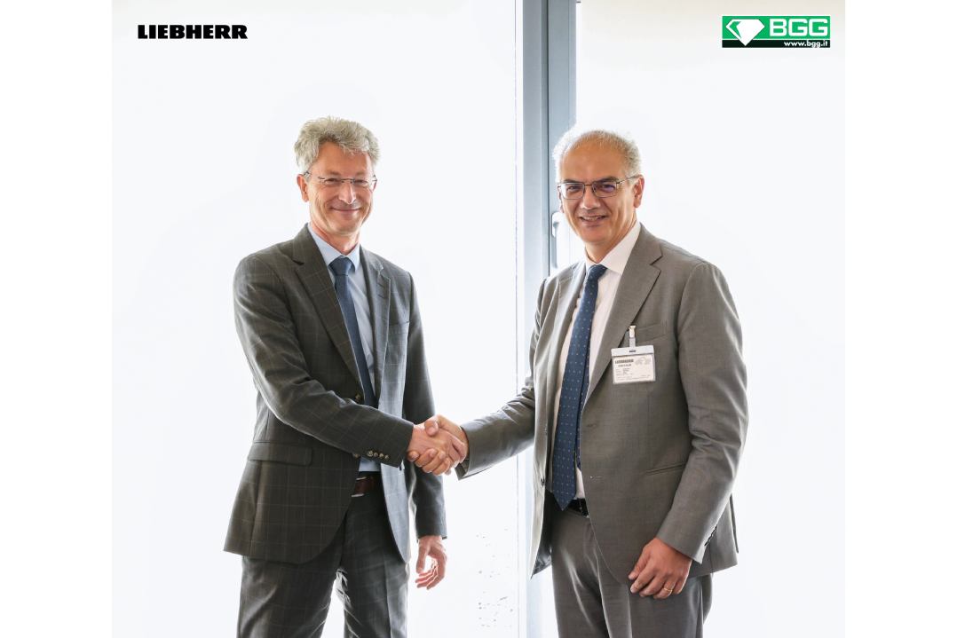 Liebherr e Bruno Generators Group annunciano un progetto congiunto per generatori di energia ad ammoniaca verde