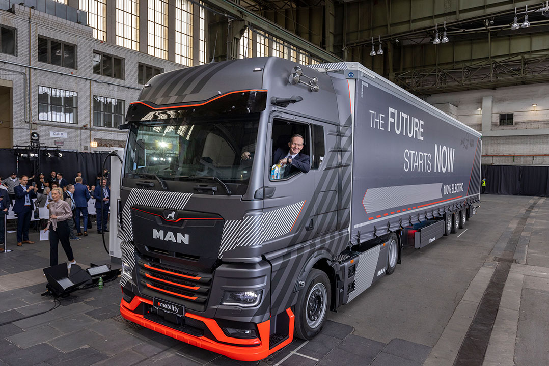 MAN e ABB E-mobility si preparano alla prossima fase dell’elettromobilità nel trasporto a lungo raggio