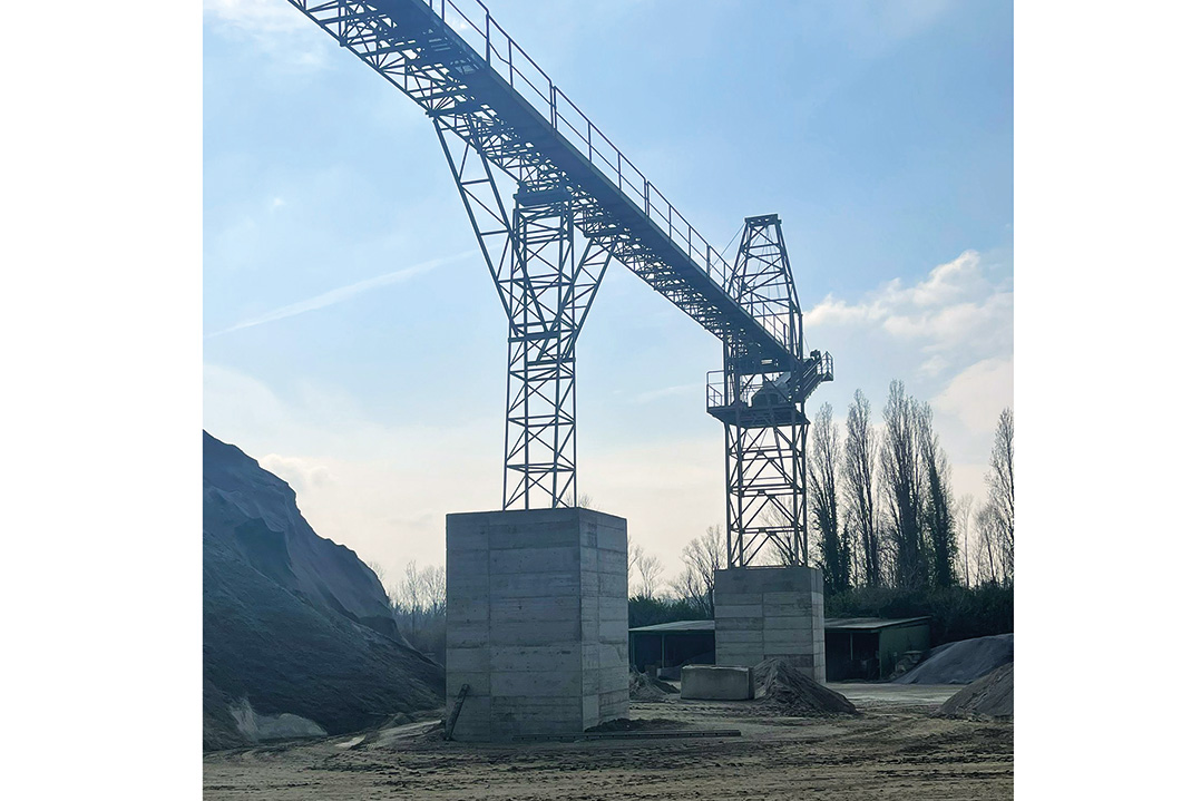 MIC introduce un’innovativa linea di nastri trasportatori di terra