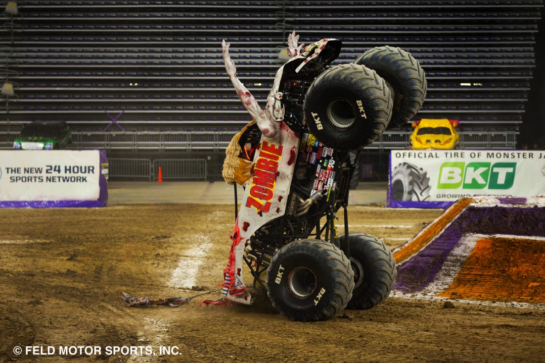 BKT Monster Jam Tire: uno pneumatico da Guinness World Records