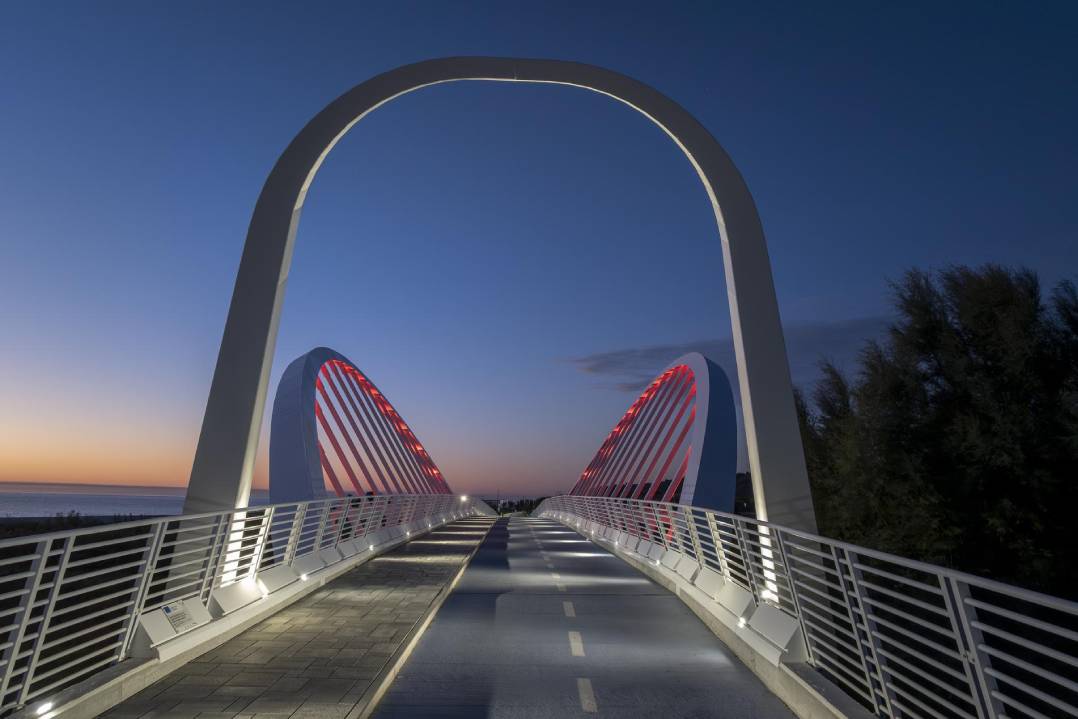 Ponte ciclopedonale sull’Ete Vivo