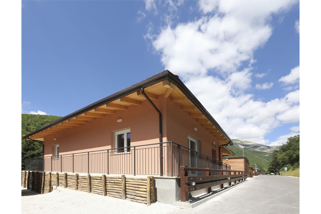 Il contribuito di Saint-Gobain alla costruzione del nuovo centro di Comunità di Ussita (MC)