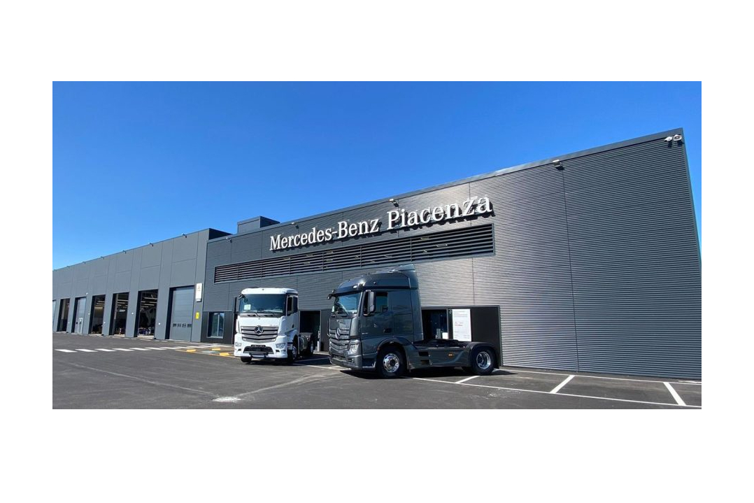 Il 15 aprile 2023 Daimler Truck Retail Italia inaugura il nuovo impianto di Piacenza dedicato ai Truck Mercedes-Benz