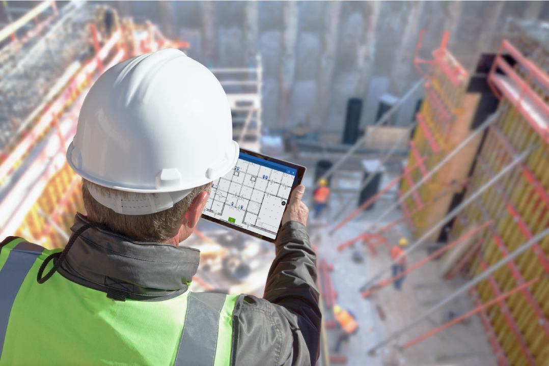 Costruire senza imprevisti: come la tecnologia aiuta a gestire e coordinare con efficacia team e subappaltatori