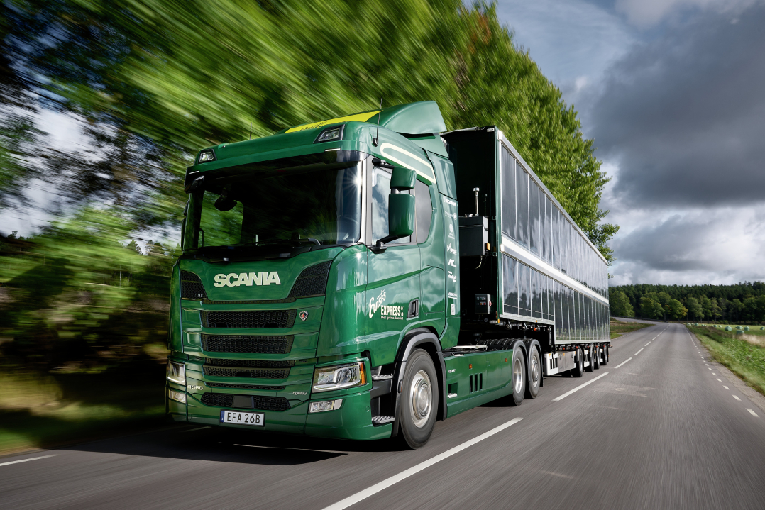 Via al primo test di un ibrido Scania alimentato a energia solare