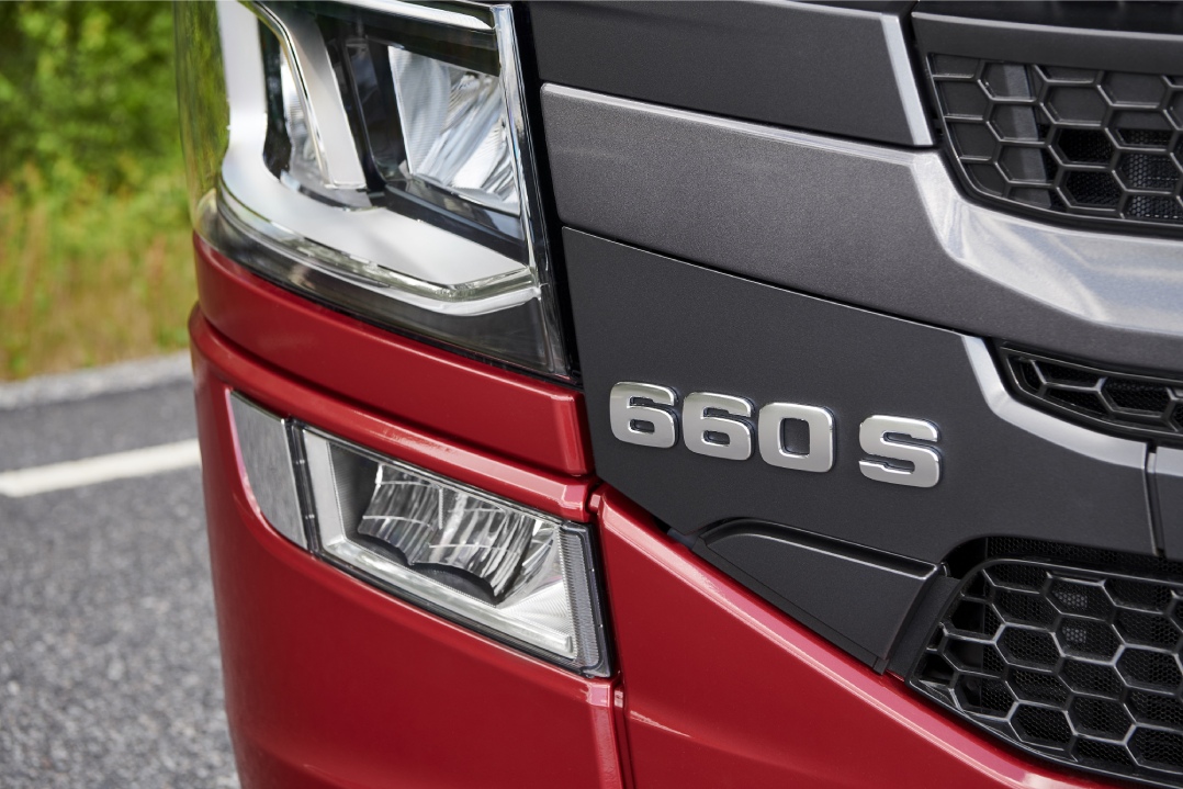 Nei nuovi motori V8 Scania l’emozione incontra la logica