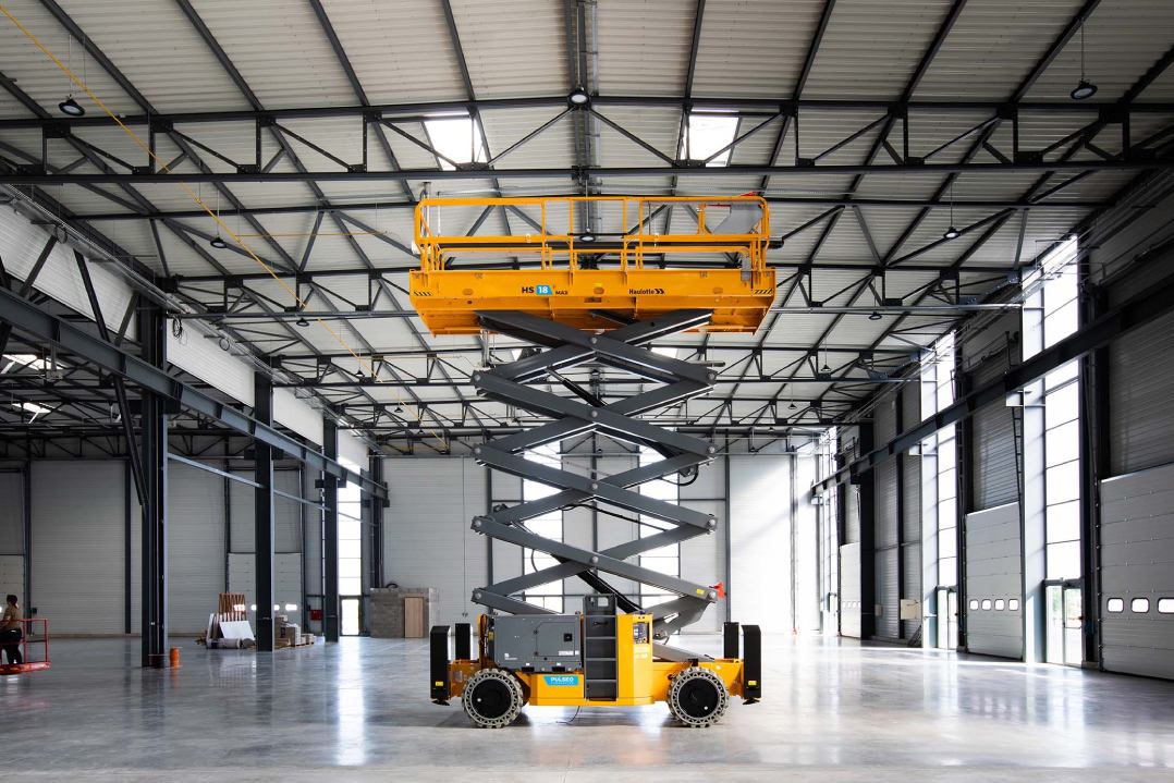 Nuova piattaforma aerea Haulotte HS18 E MAX