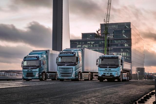 Iniziano le vendite dei veicoli elettrici pesanti Volvo