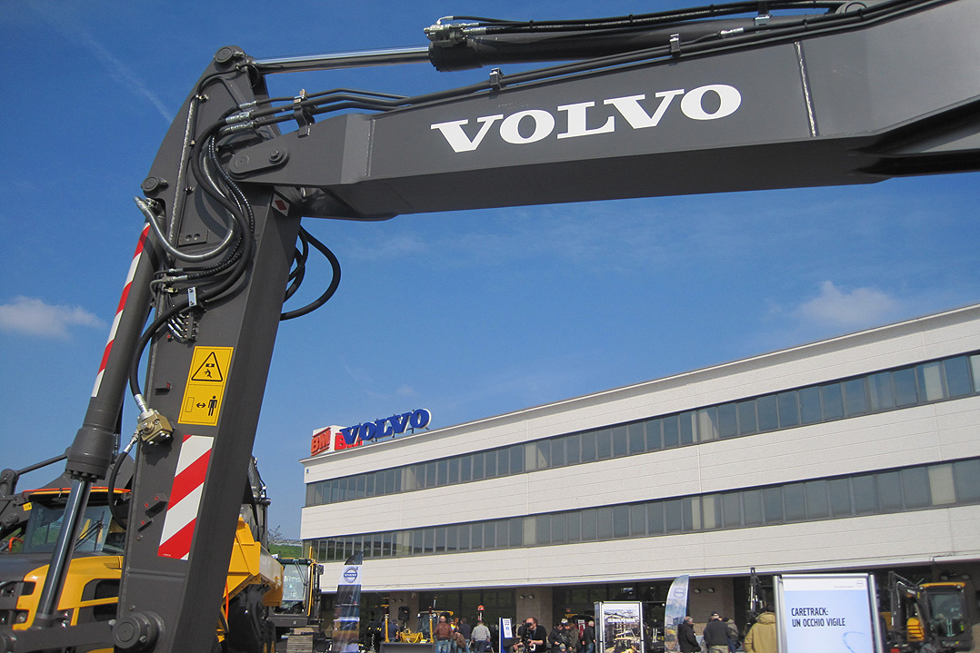 Prima tappa del Tour 2016 del Club Operatori Volvo CE Italia: Parma