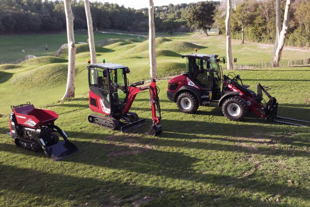 “Unplug and Play”: introduzione al nuovo trio elettrico di Yanmar CE