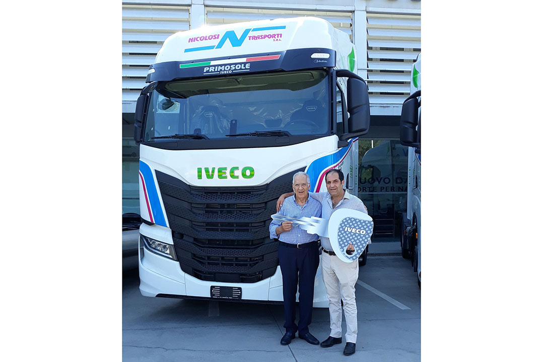 Per il trasporto a lungo raggio Nicolosi Trasporti sceglie le performance di autonomia e sostenibilità di 60 IVECO S-WAY LNG