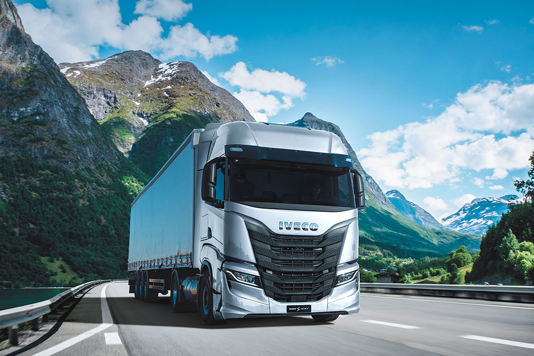 IVECO e Alpega Group partner sui servizi di decarbonizzazione verso un sistema di trasporto a zero emissioni