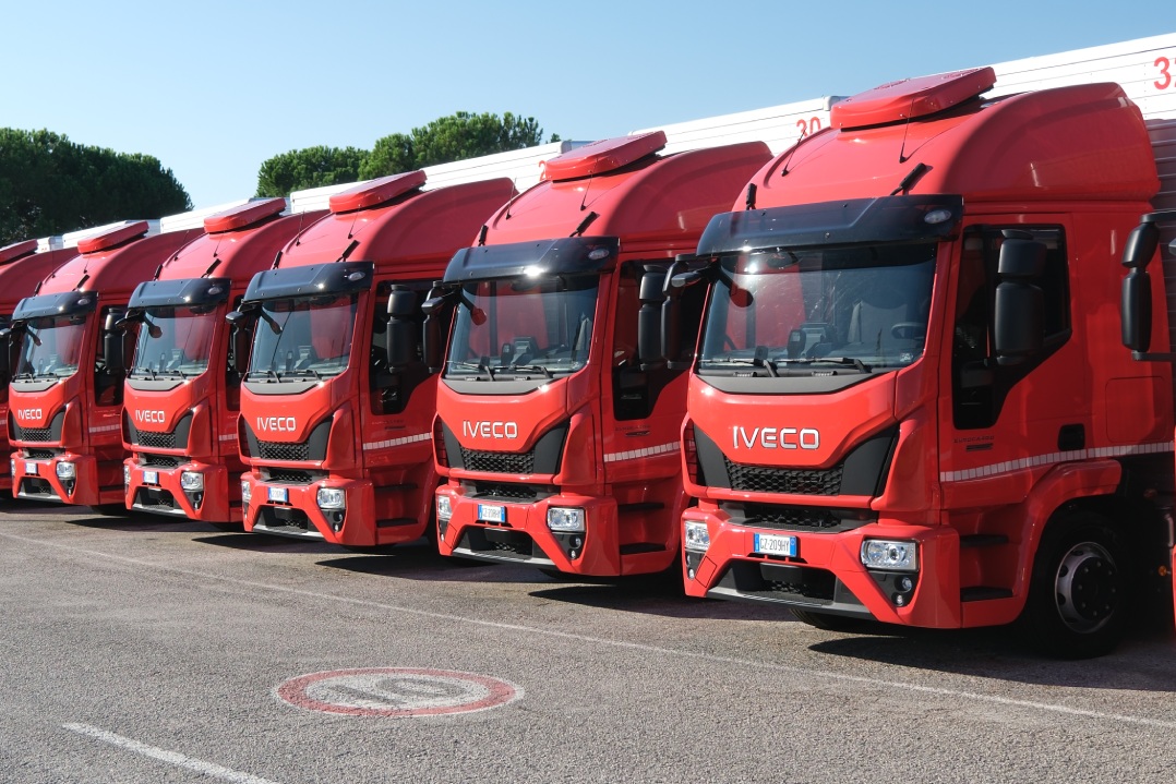 IVECO consegna 15 Eurocargo a Pengo tramite la concessionaria Industrial Cars