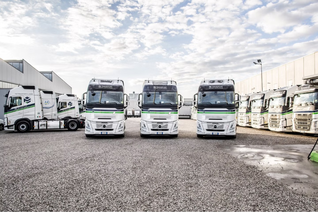 I servizi finanziari e i contratti di servizio Volvo supportano la crescita di FE Transport