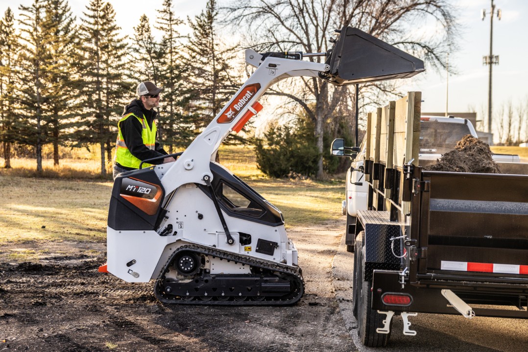 Bobcat lancia la sua minipala cingolata più potente: la MT120