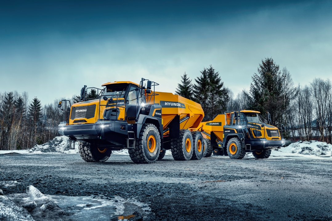 L’azienda unificata “HD Construction Equipment” punta ad incrementare la crescita globale