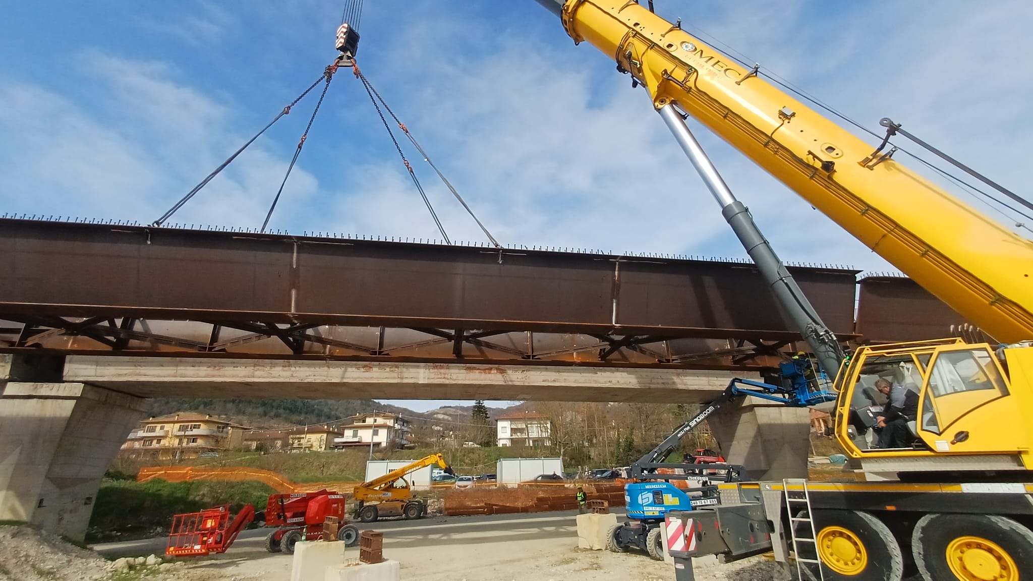 Avviato il varo del nuovo impalcato del viadotto “Candigliano”, ad Acqualagna (PU)