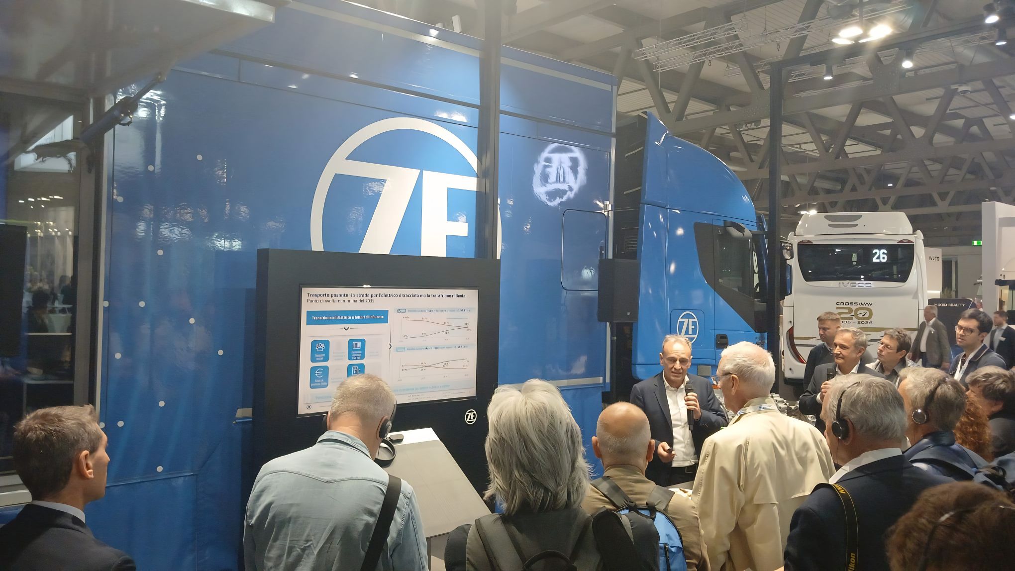 ZF presenta a Transpotec TraXon 2 Hybrid