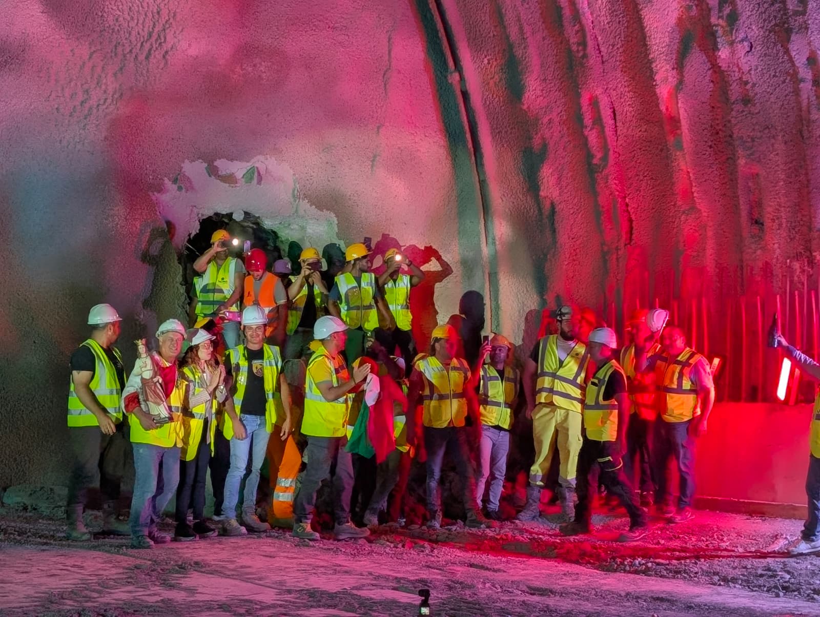 Ultimato lo scavo della galleria naturale nel cantiere di Gamberale sulla SS 652 “Fondo Valle Sangro”